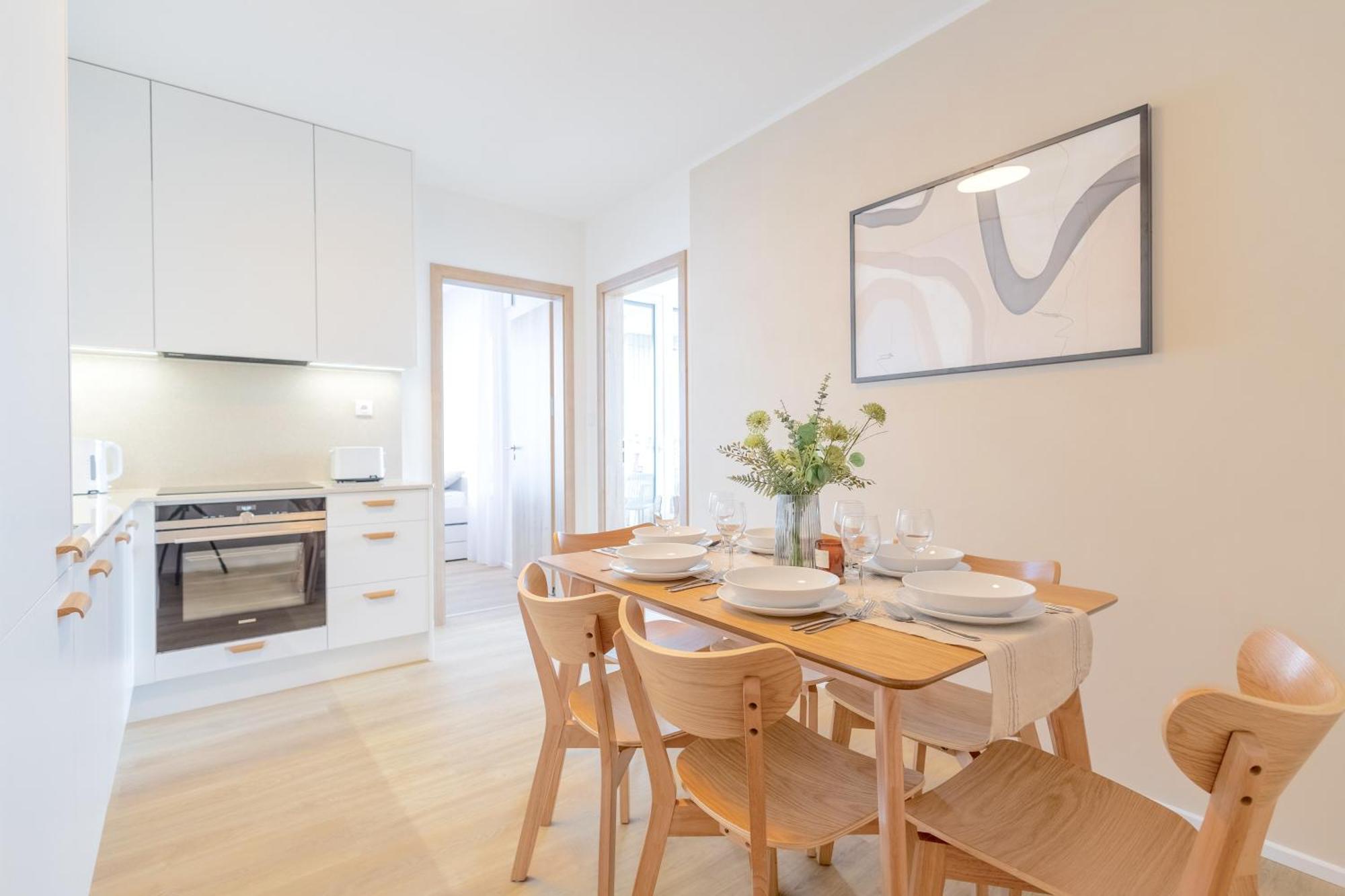 Bright 2Br - 8Th Floor, Balcony, Free Parking - By Gravity Prague Apartment Luaran gambar