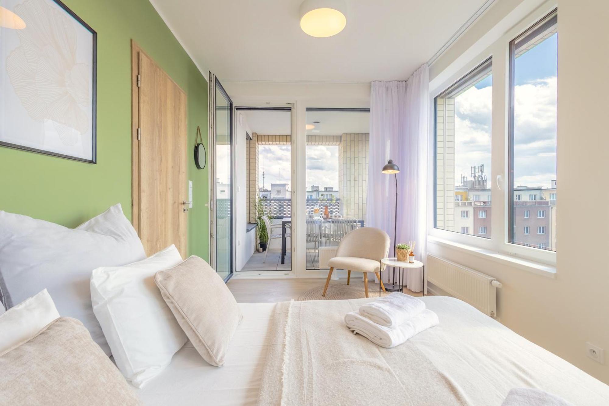 Bright 2Br - 8Th Floor, Balcony, Free Parking - By Gravity Prague Apartment Luaran gambar